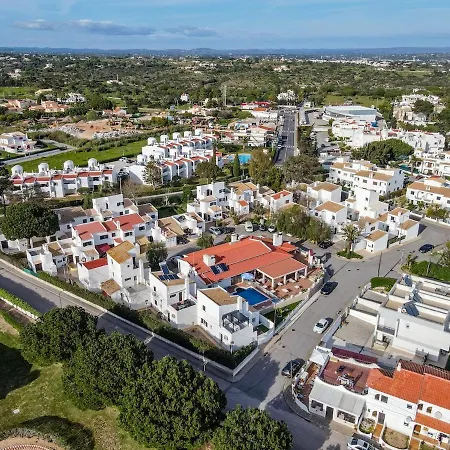 Housa - Maronique Luxury Townhouse, 650m From The Villa *