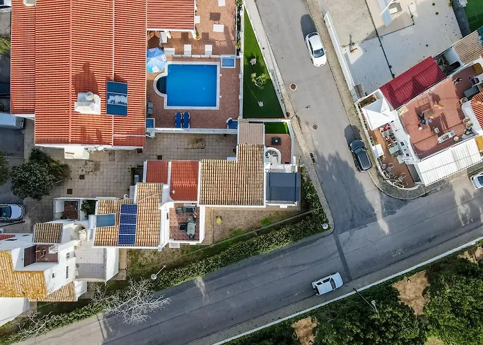 Housa - Maronique Luxury Townhouse, 650m From The Villa Porches (Algarve)